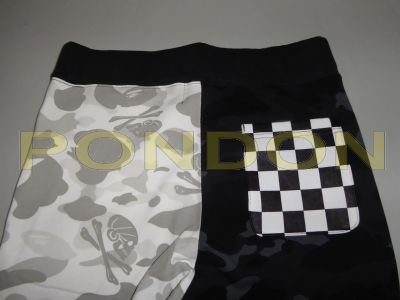A BATHING APE : Bape x Neighborhood camo shark slim sweat pants