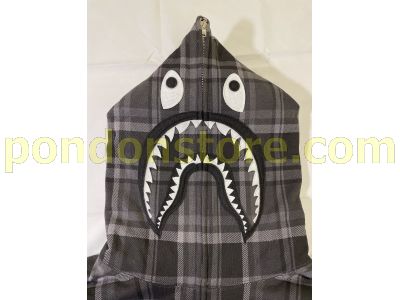 A BATHING APE : COMME des GARÇONS OSAKA X BAPE check SHARK